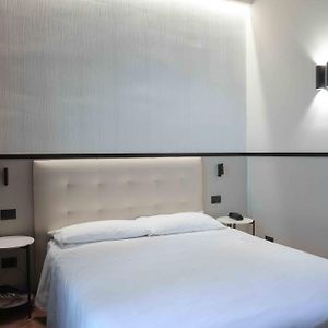 Hotel Universo